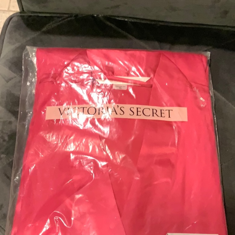 Victory Secret womens top and bag